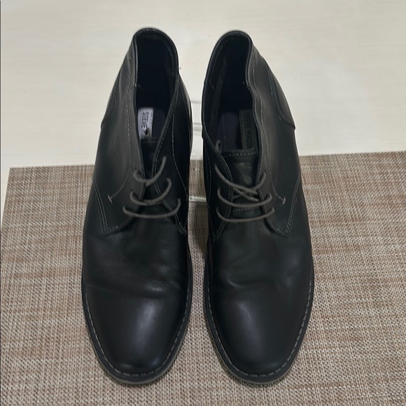 Steve Madden Black Leather Chukka Boots. Men\'s 12. Excellent condition. Sharp! main image 5